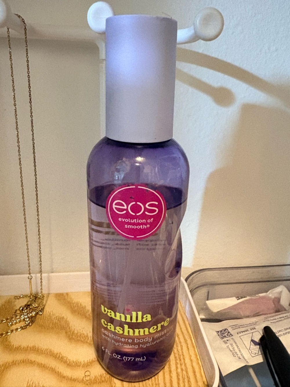 eos Purple Vanilla Cashmere Body Mist